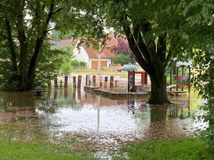 09.07.2021 - Spielplatz Dietersdorf (Carolin Suchanek) - Überschwemmung